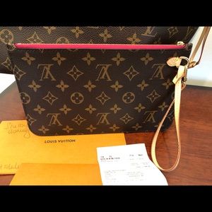 Authentic Louis Vuitton Pouch (from Neverfull MM)